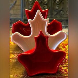 Three Maple Leaf Nestling Bowls.  Red and White. 2009 Boston Warehouse Pottery